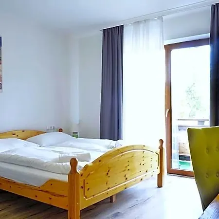 Stierer Hotel 3*